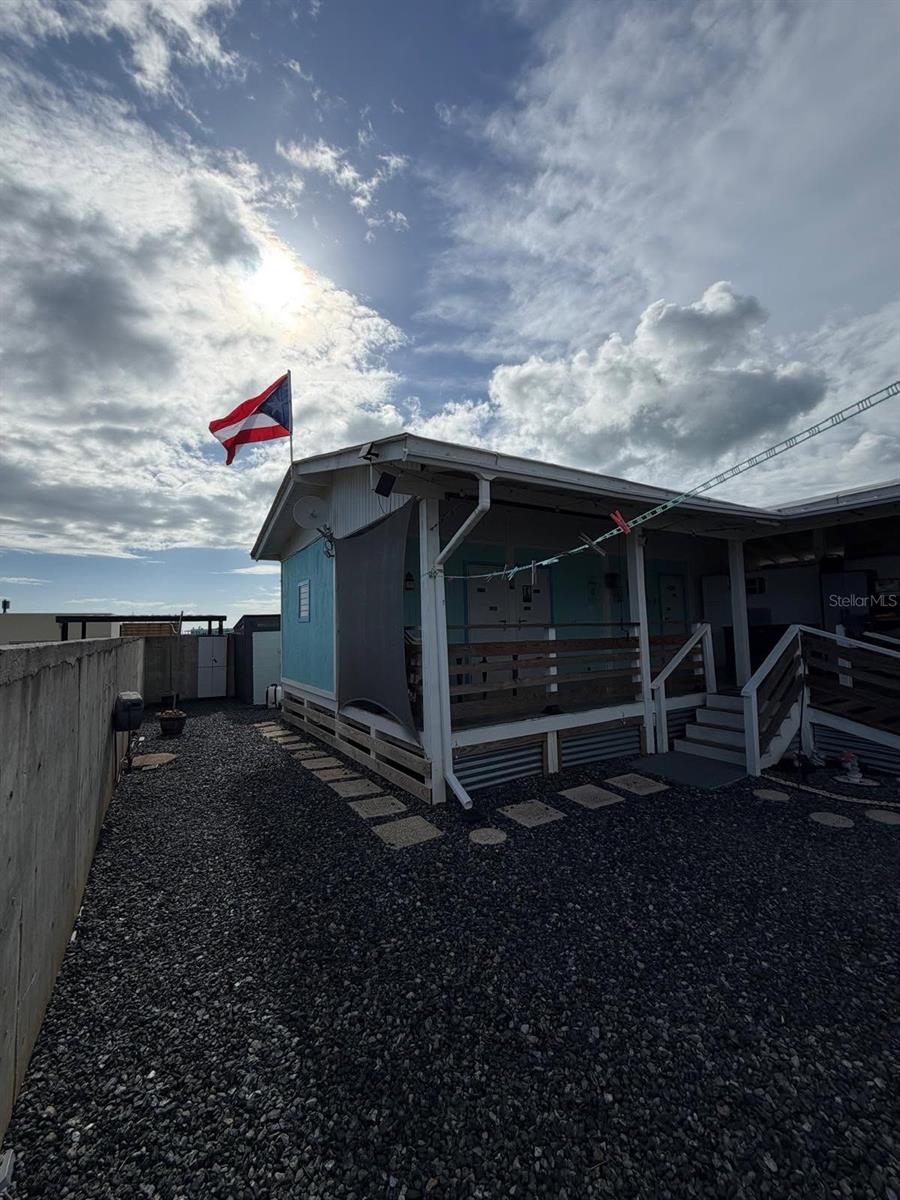 COMBATE VILLAGE - Residential