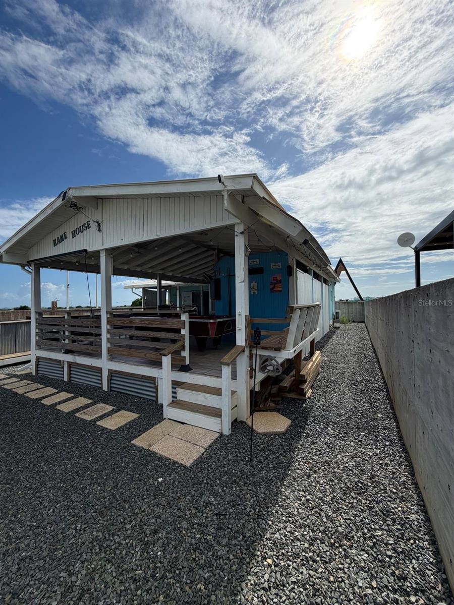 COMBATE VILLAGE - Residential