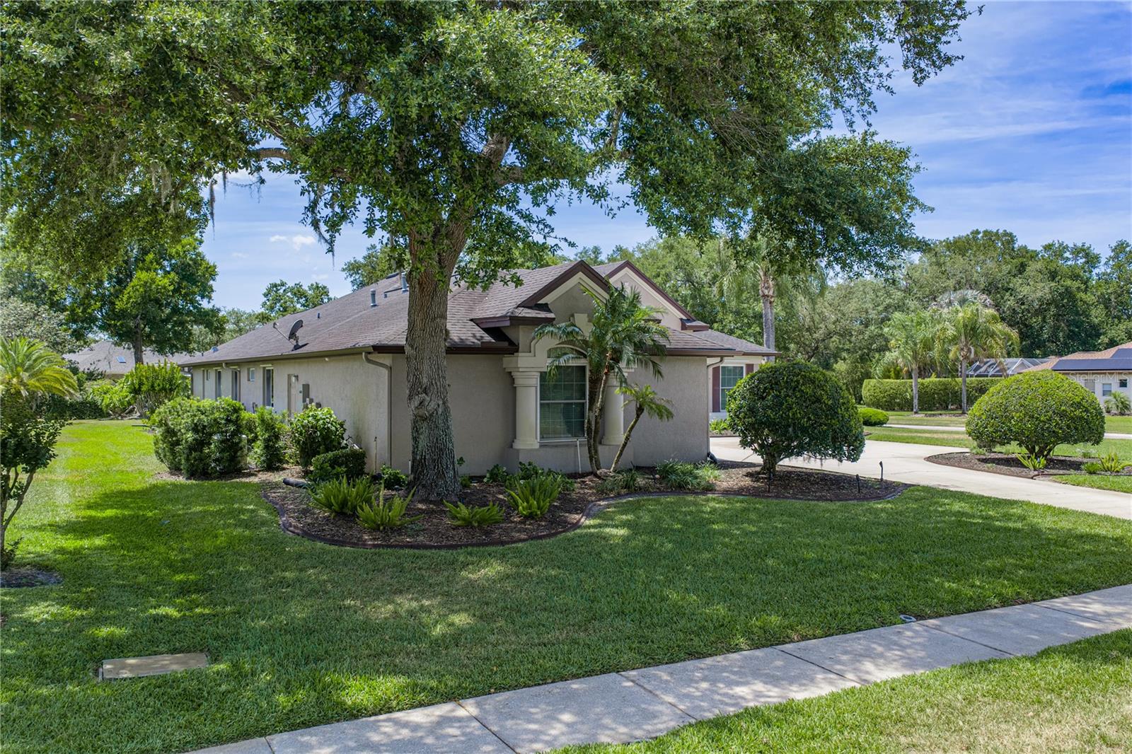 FISH HAWK TRAILS UNIT 4 PH - Residential