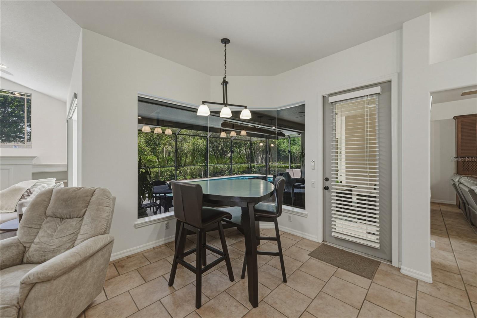 FISH HAWK TRAILS UNIT 4 PH - Residential