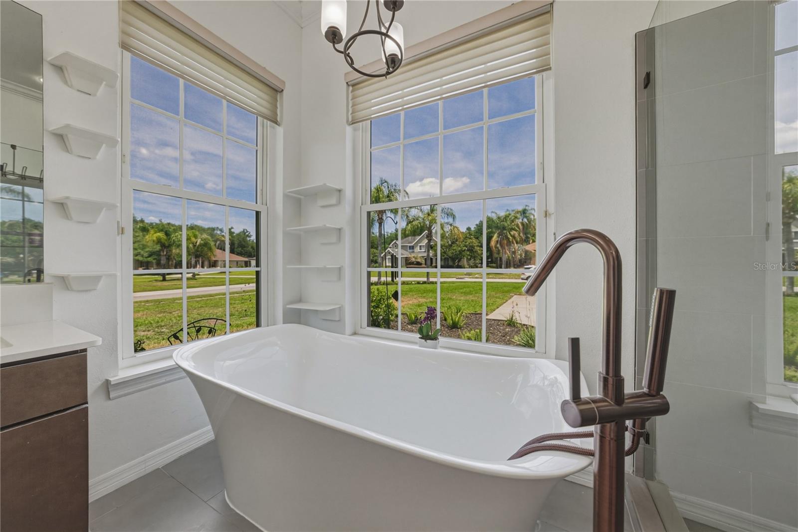FISH HAWK TRAILS UNIT 4 PH - Residential