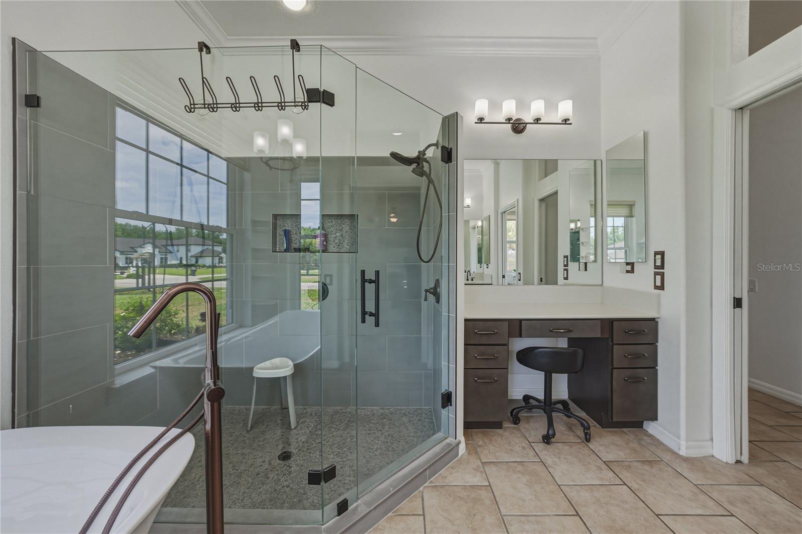 FISH HAWK TRAILS UNIT 4 PH - Residential