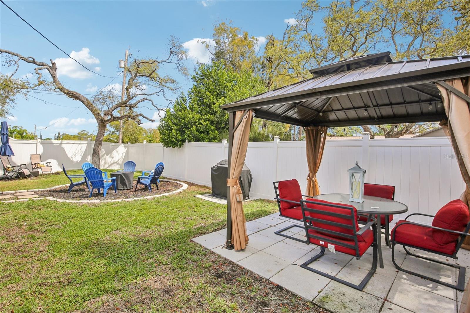 VICTORY HEIGHTS - Residential