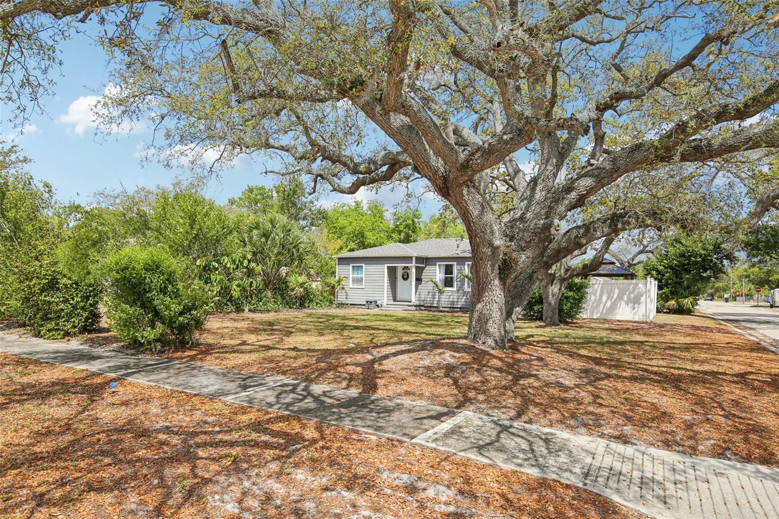 VICTORY HEIGHTS - Residential