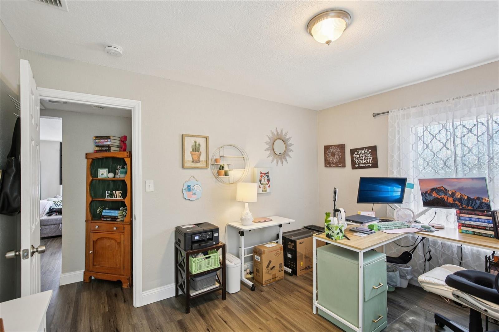 VICTORY HEIGHTS - Residential