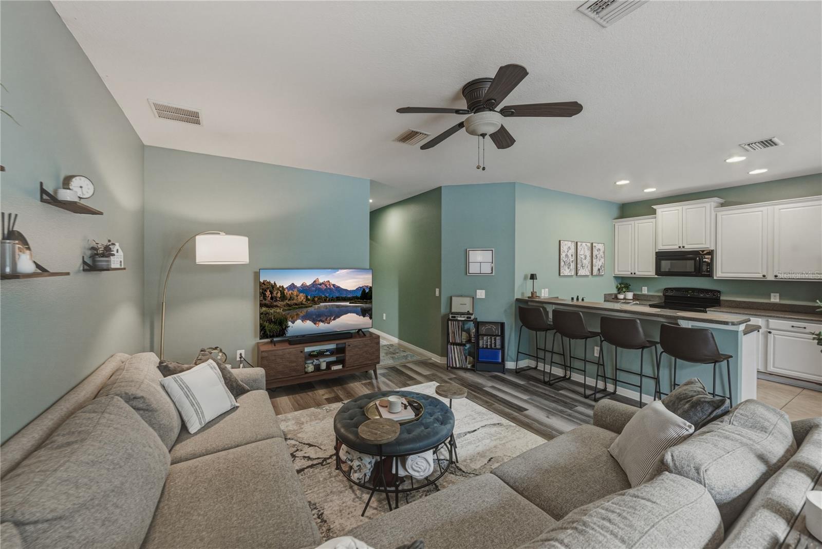 VILLAGES AT BRIDGEWATER VILLAGE 07 - Residential