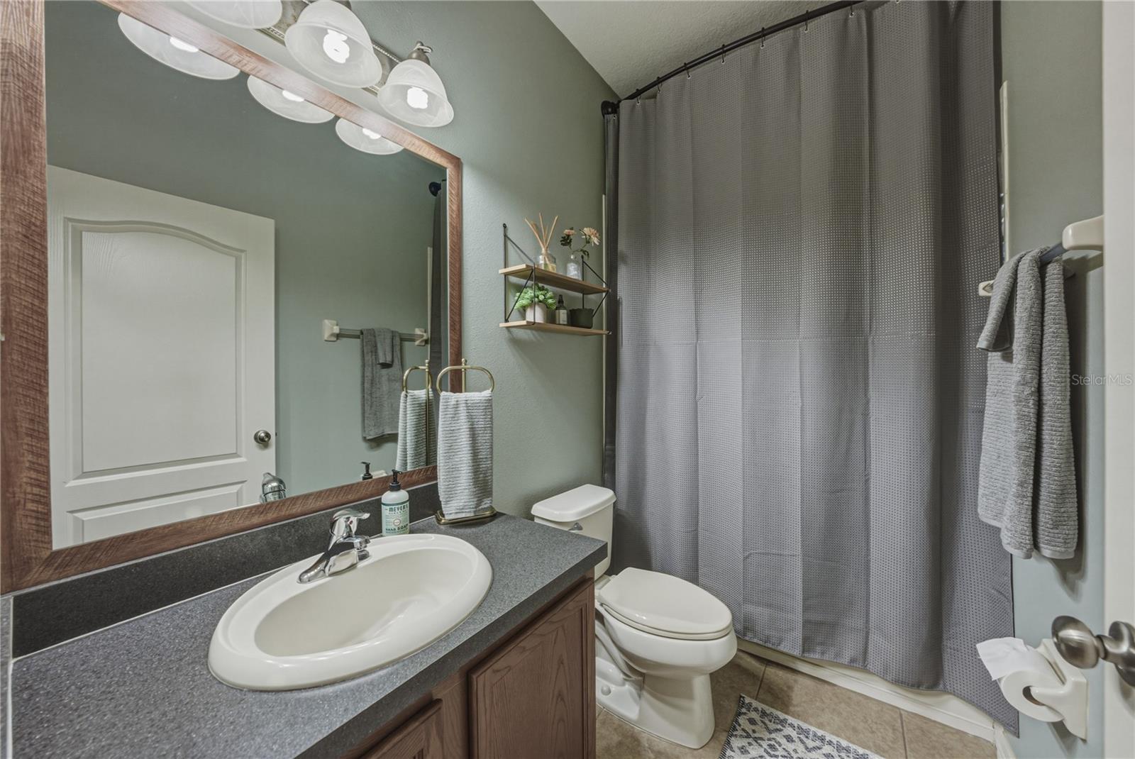 VILLAGES AT BRIDGEWATER VILLAGE 07 - Residential