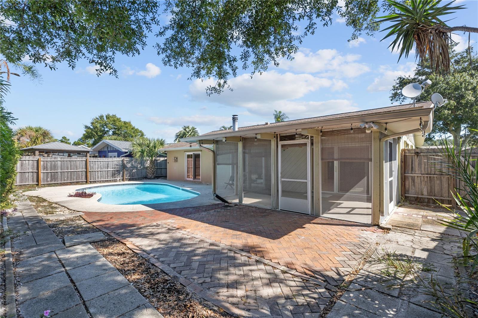 WOODGATE OF COUNTRYSIDE - Residential