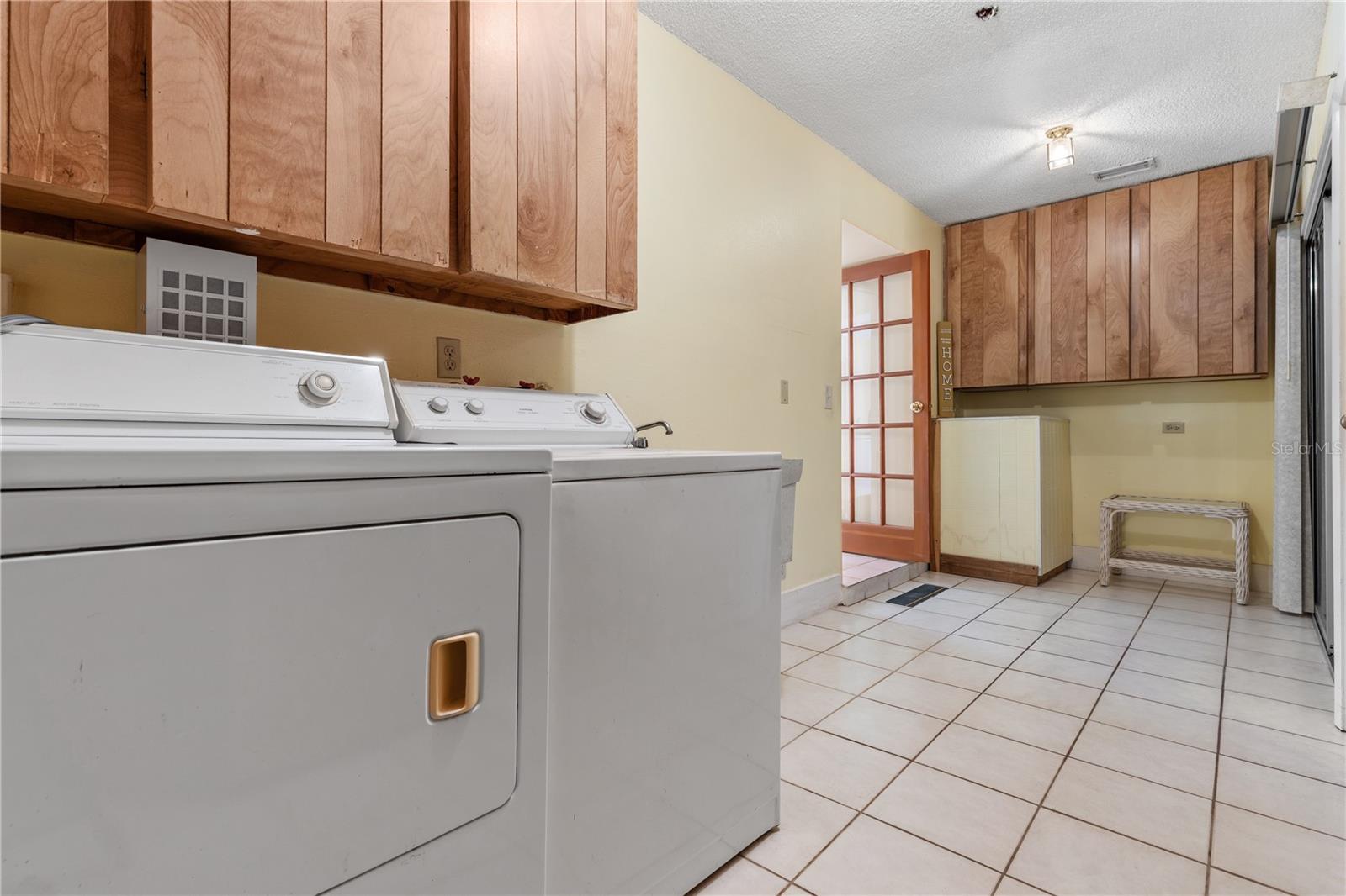WOODGATE OF COUNTRYSIDE - Residential