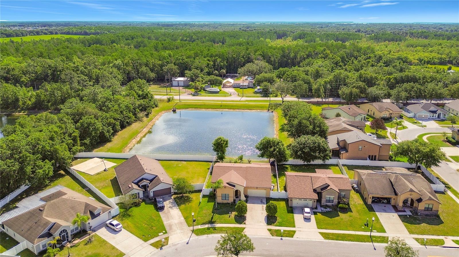 DORAL POINTE UNIT TWO - Residential