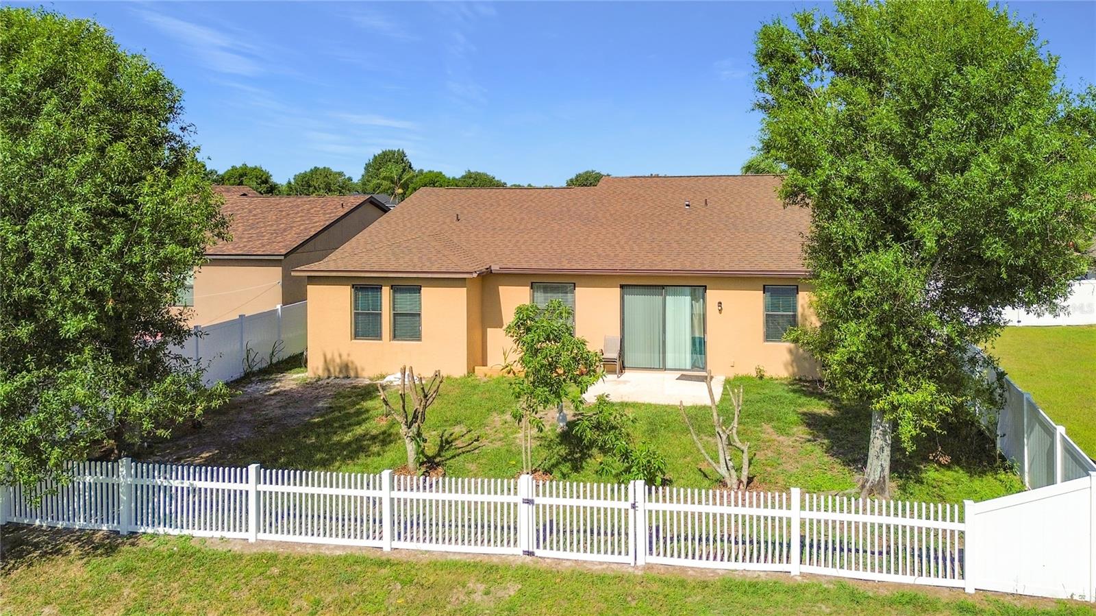 DORAL POINTE UNIT TWO - Residential
