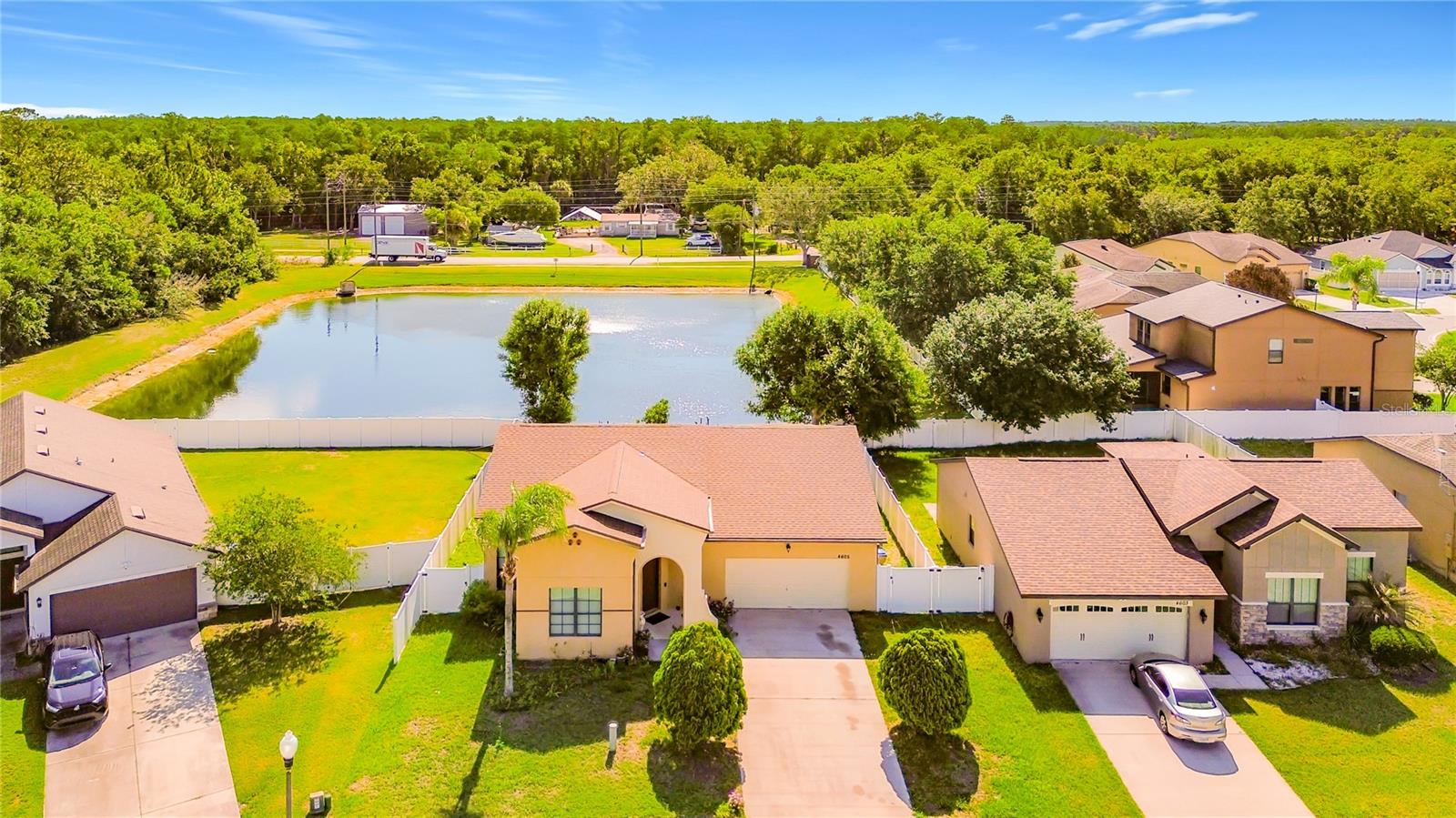 DORAL POINTE UNIT TWO - Residential