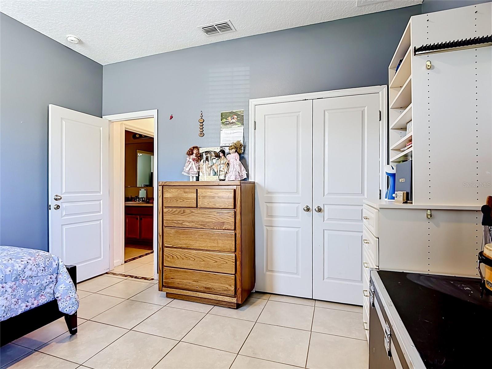 DORAL POINTE UNIT TWO - Residential