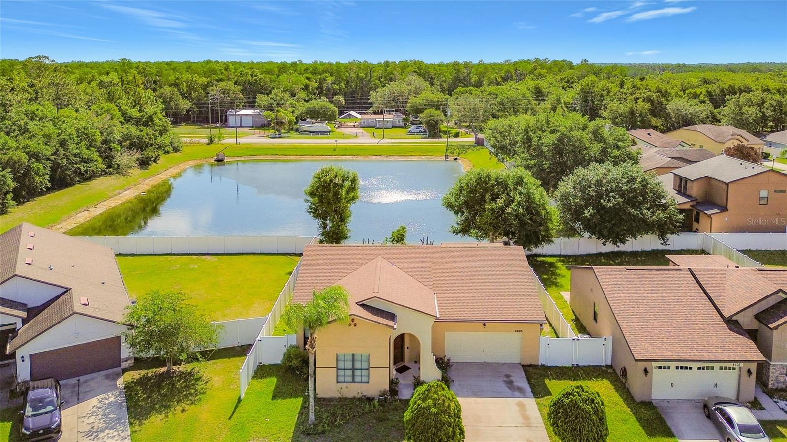 DORAL POINTE UNIT TWO - Residential