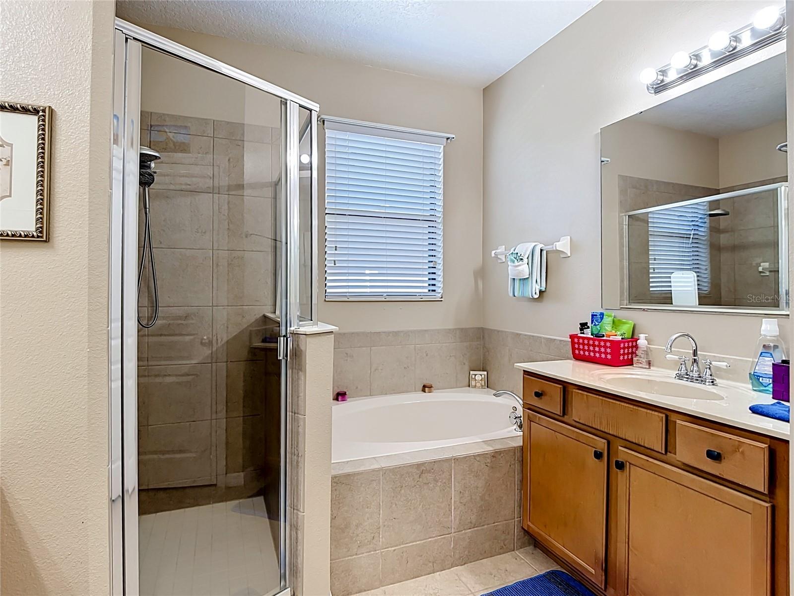 DORAL POINTE UNIT TWO - Residential