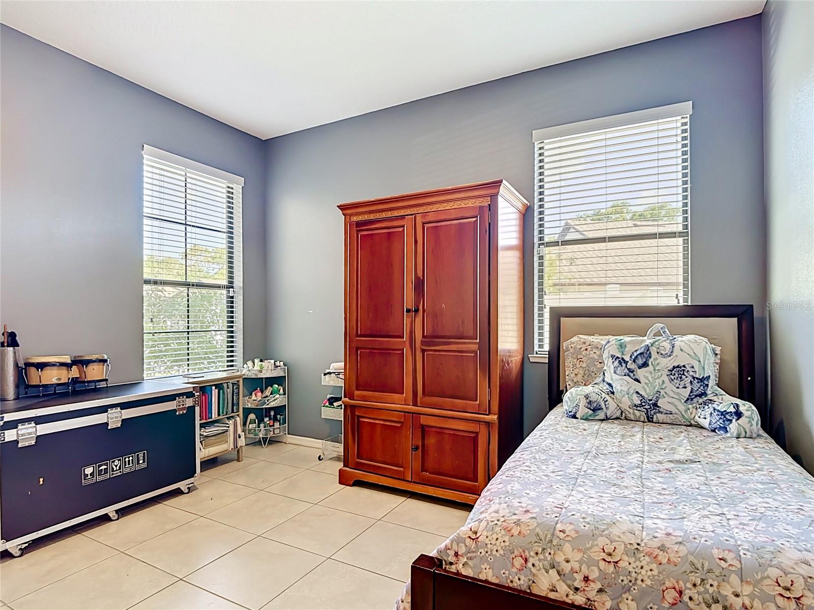 DORAL POINTE UNIT TWO - Residential