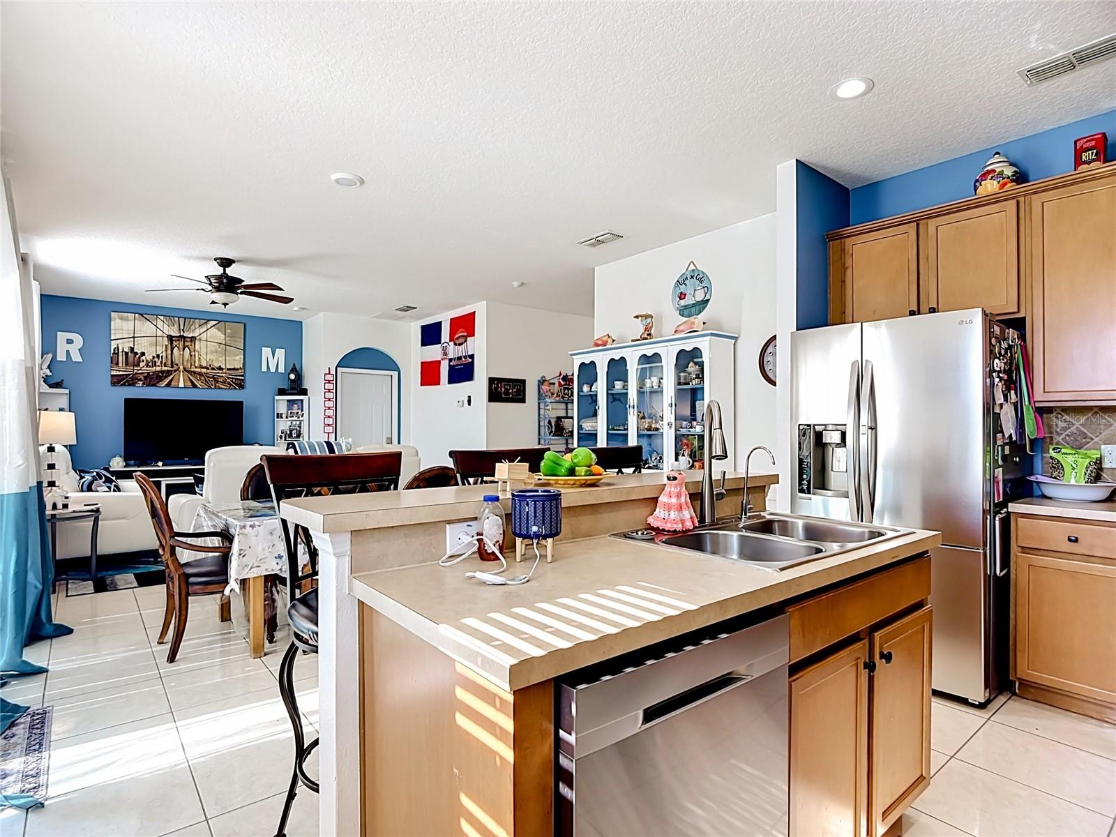 DORAL POINTE UNIT TWO - Residential