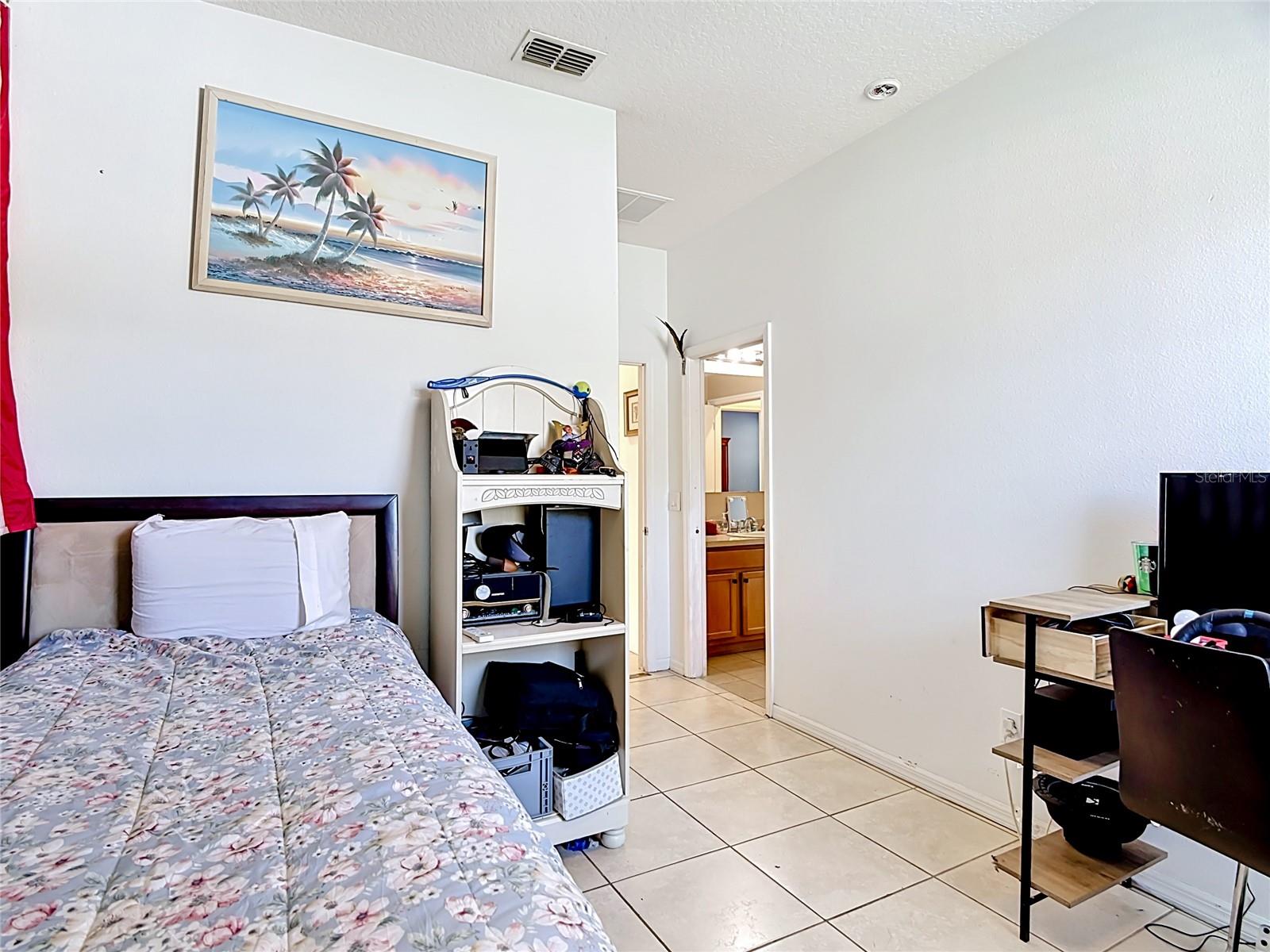 DORAL POINTE UNIT TWO - Residential