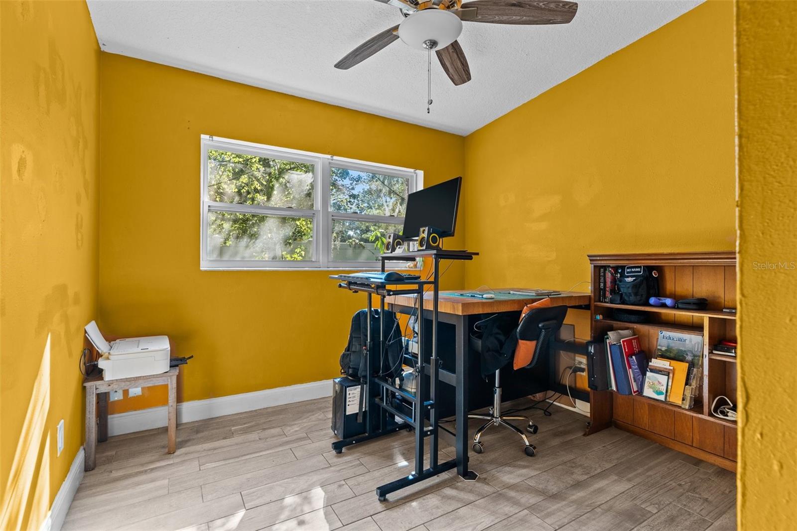 QUEENS MIRROR SOUTH REP - Residential