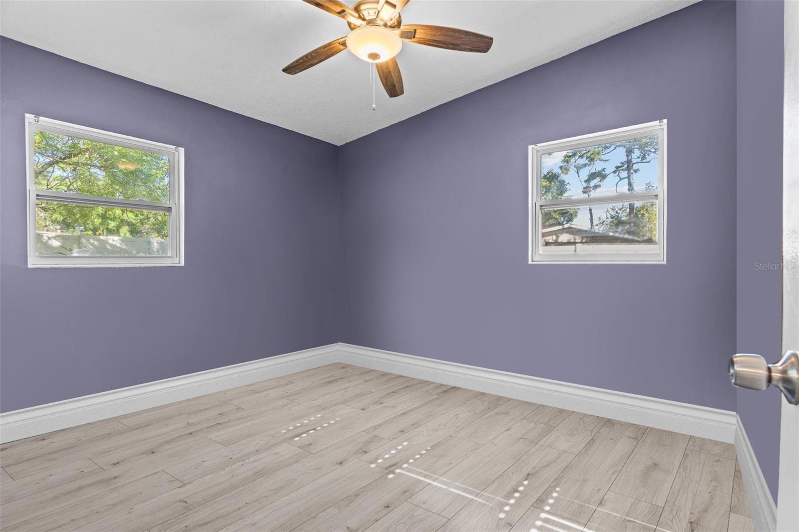 QUEENS MIRROR SOUTH REP - Residential