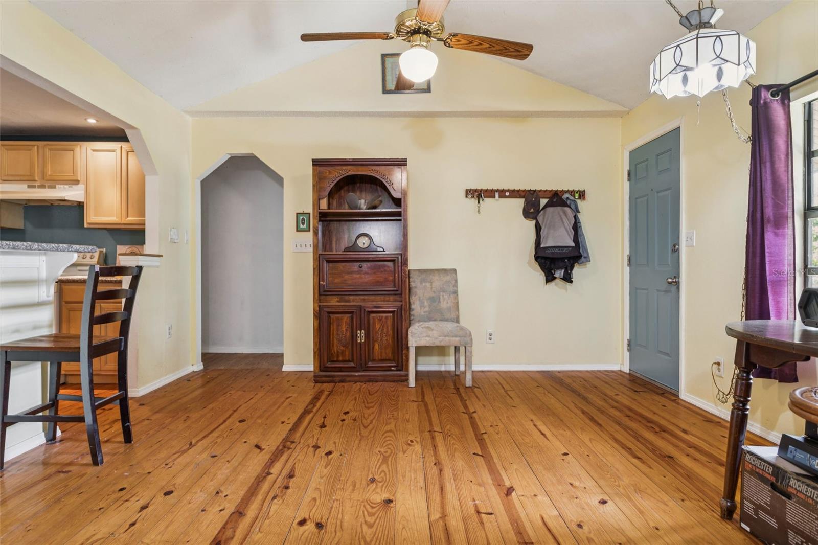 TEMPLE CREST UNIT 2 - Residential