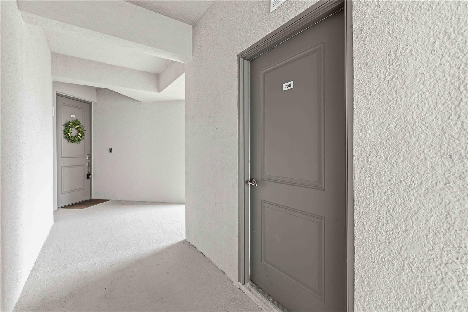 WELLEN PARK GOLF & COUNTRY CLUB - Residential