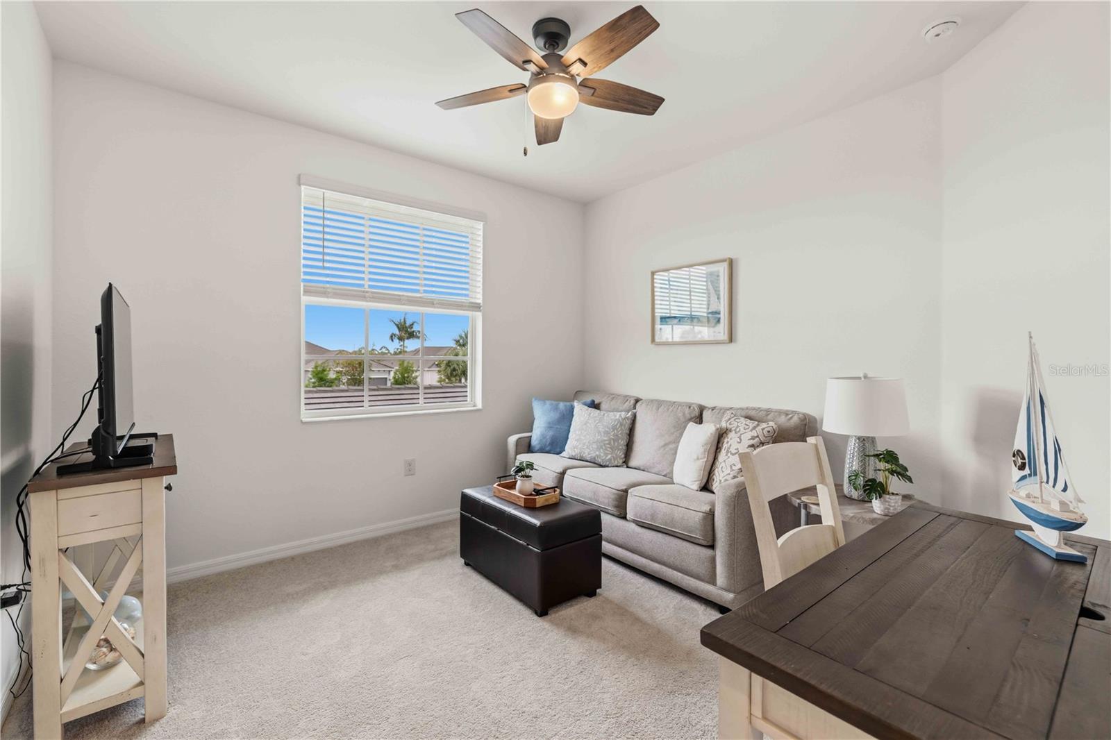 WELLEN PARK GOLF & COUNTRY CLUB - Residential