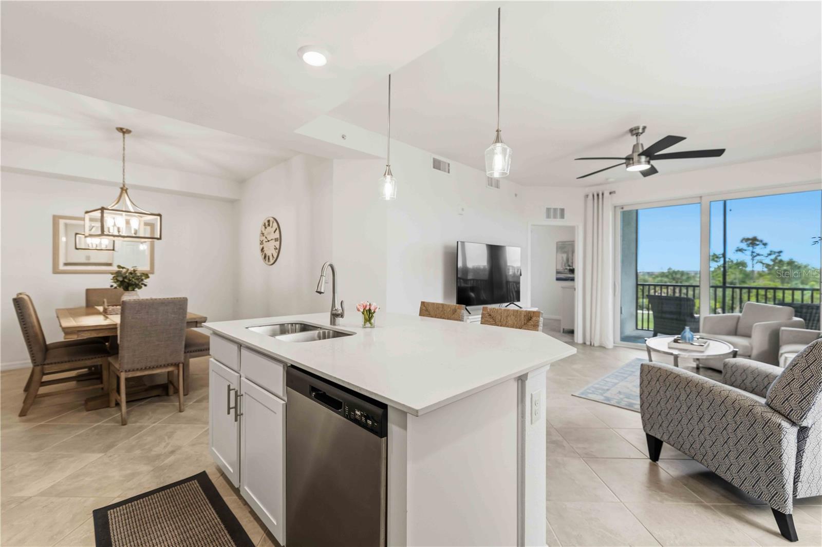 WELLEN PARK GOLF & COUNTRY CLUB - Residential