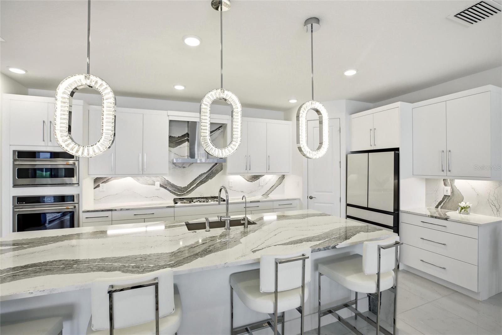 CRESSWIND PH IV - Residential