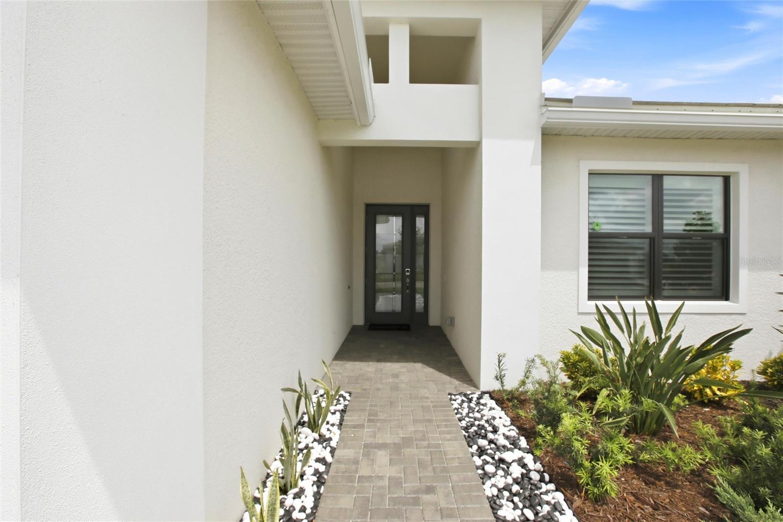 CRESSWIND PH IV - Residential