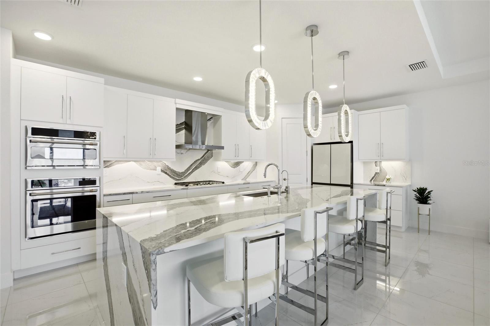 CRESSWIND PH IV - Residential