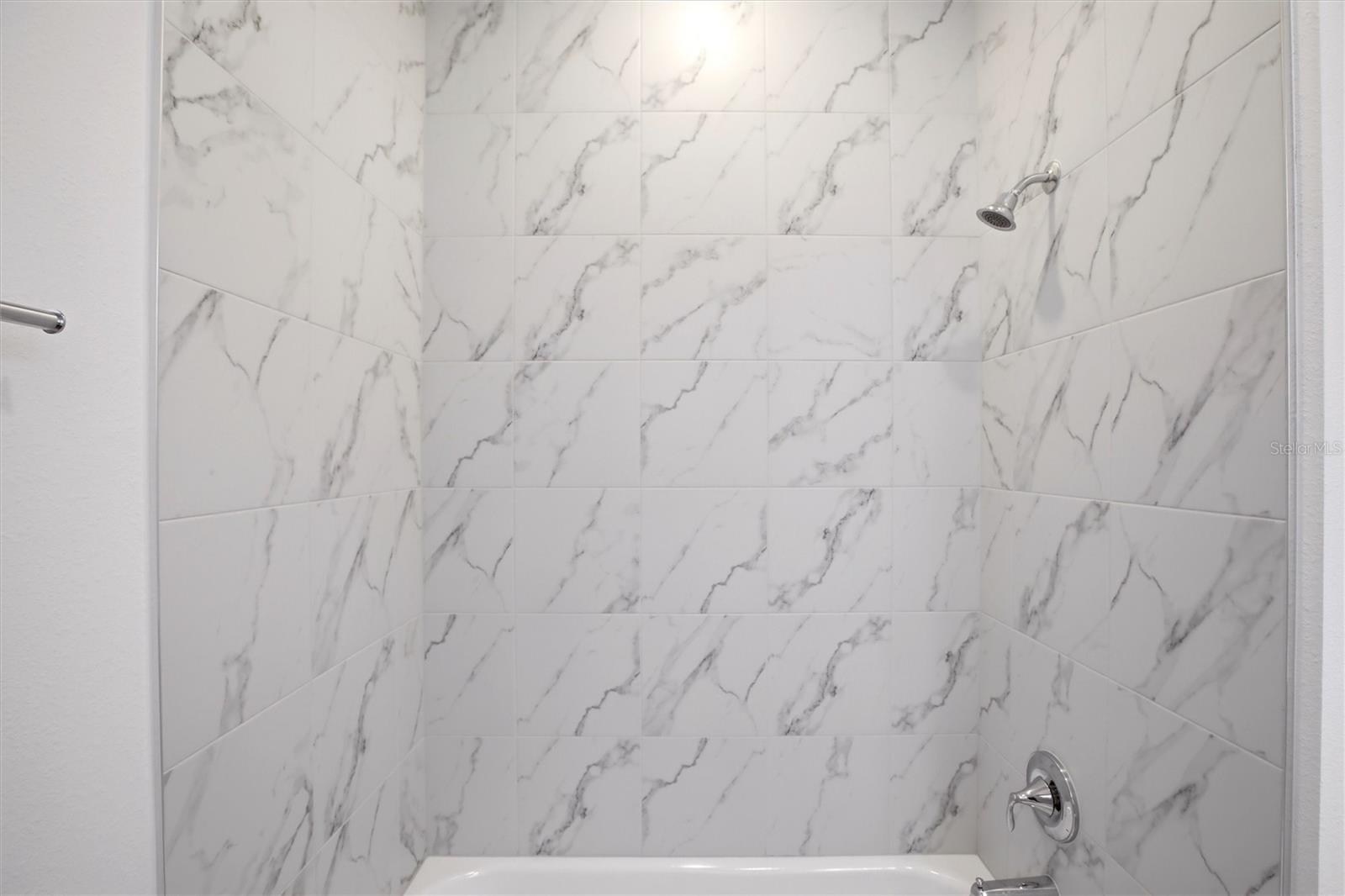 CRESSWIND PH IV - Residential