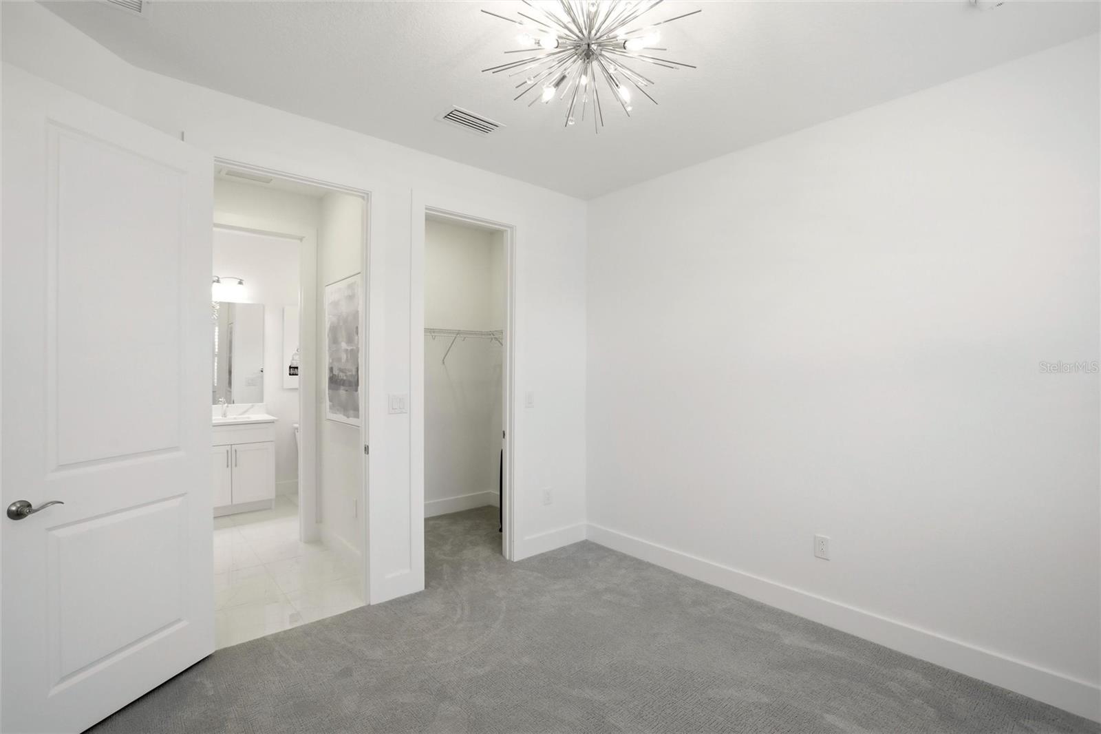 CRESSWIND PH IV - Residential