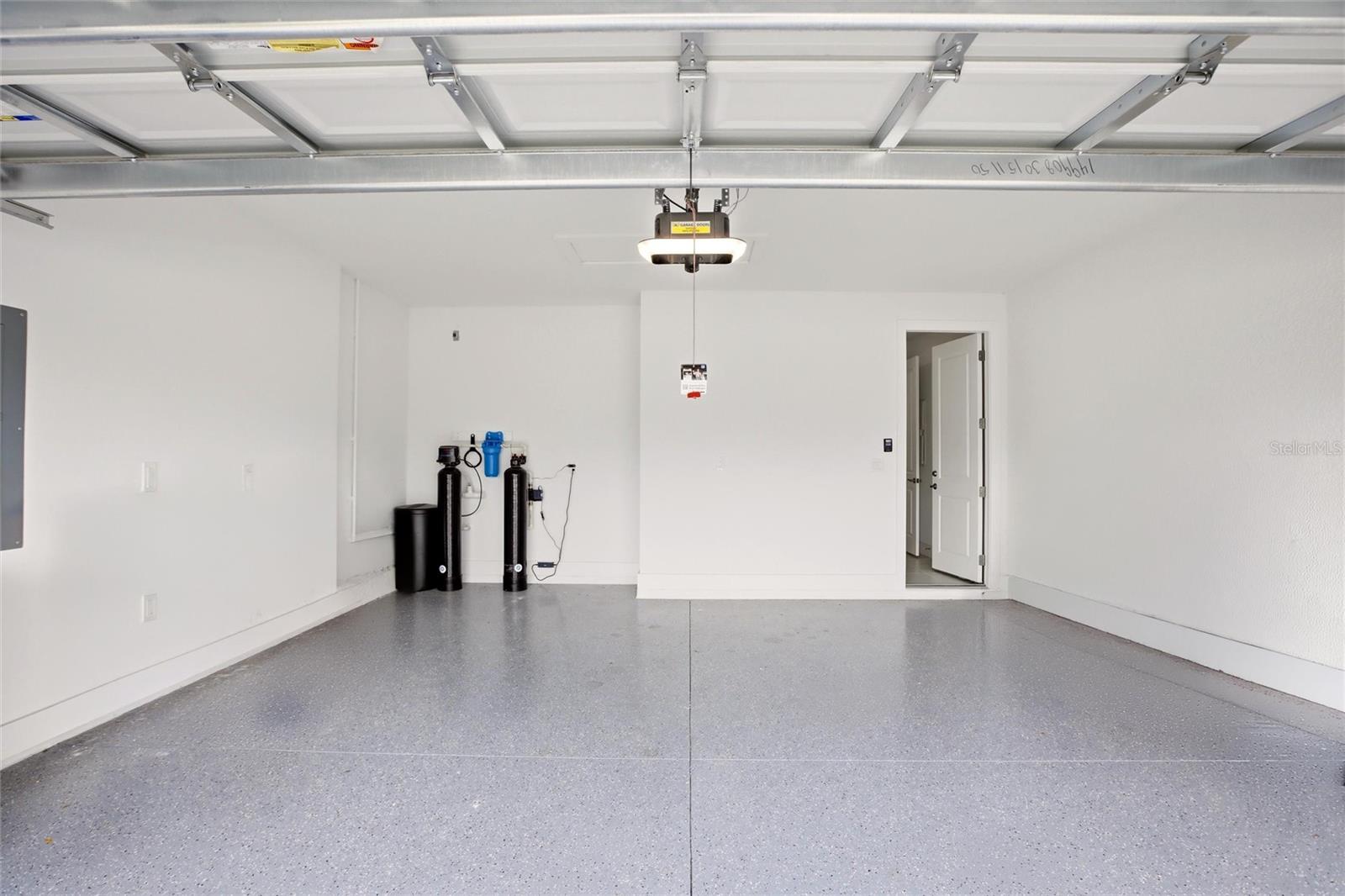 CRESSWIND PH IV - Residential