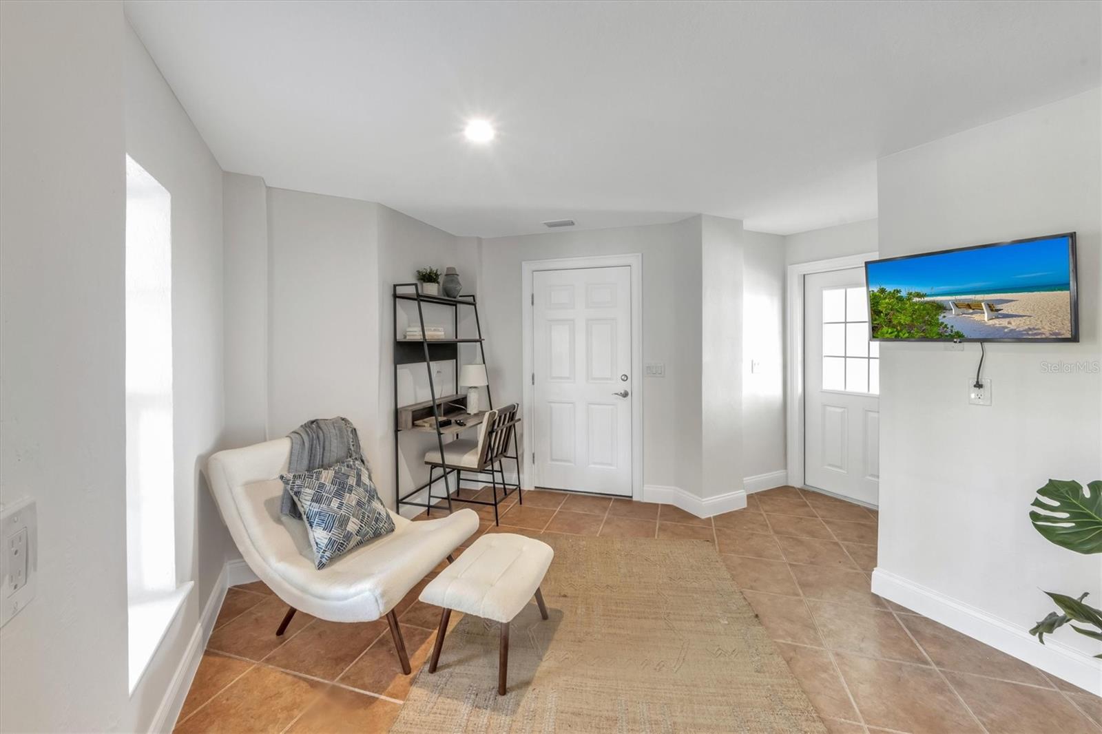 HOLMES BEACH 12TH UNIT - Residential