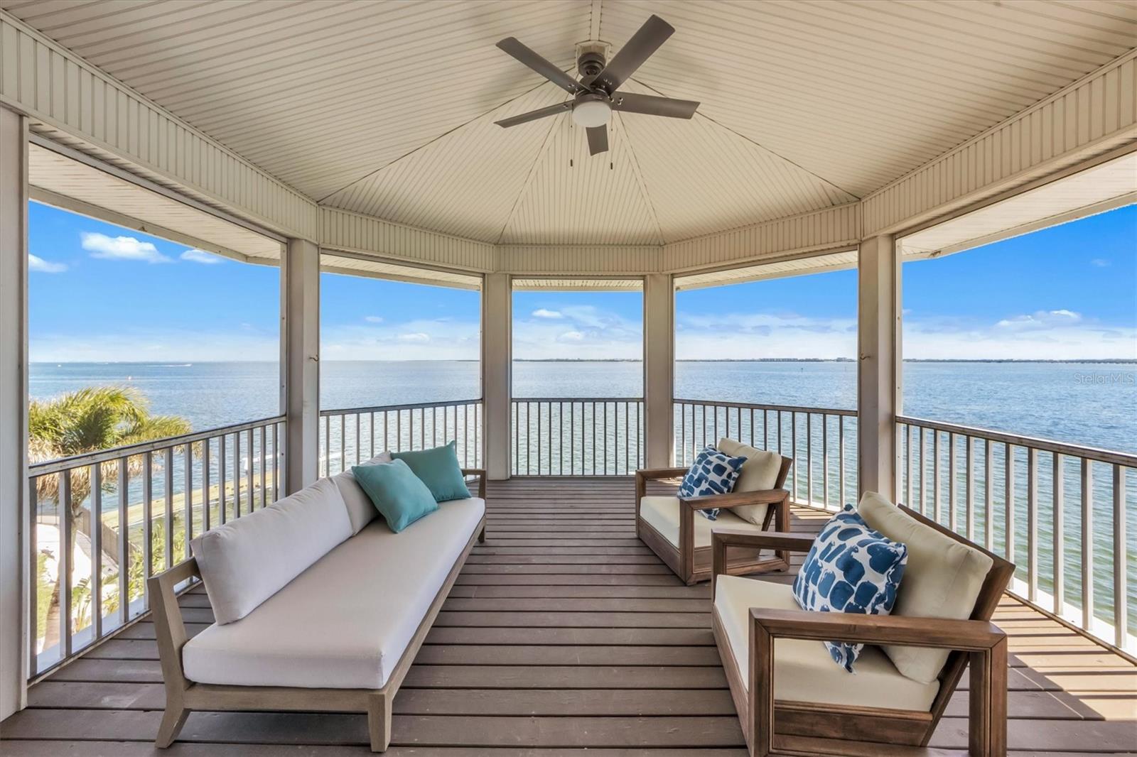 HOLMES BEACH 12TH UNIT - Residential