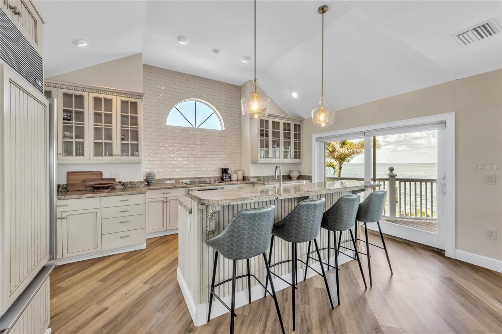 HOLMES BEACH 12TH UNIT - Residential