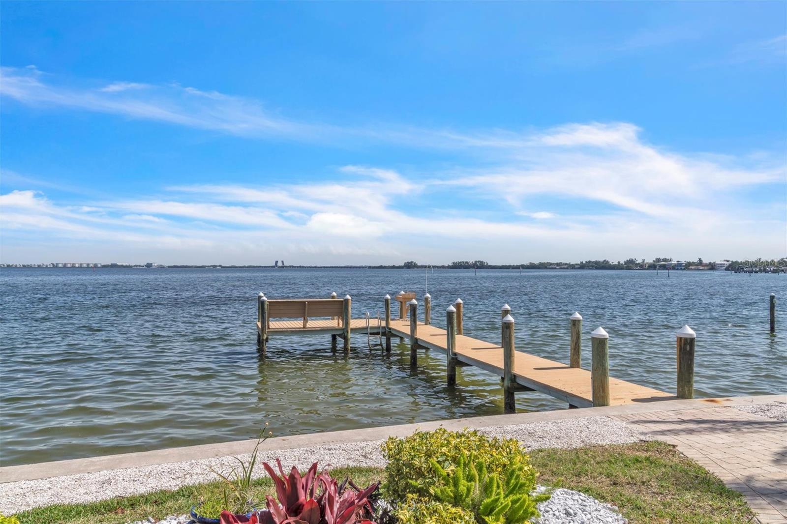 HOLMES BEACH 12TH UNIT - Residential