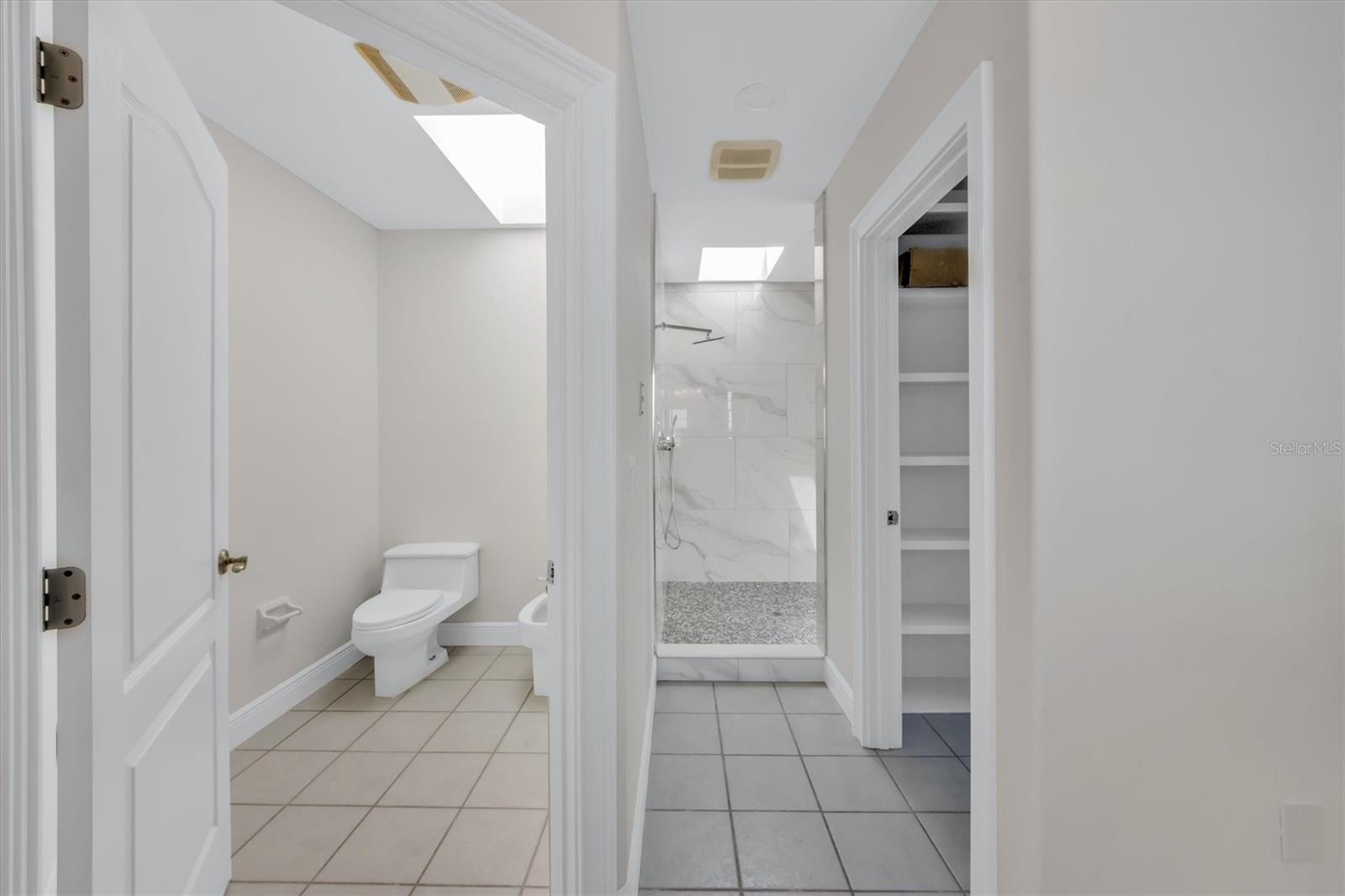 HOLMES BEACH 12TH UNIT - Residential