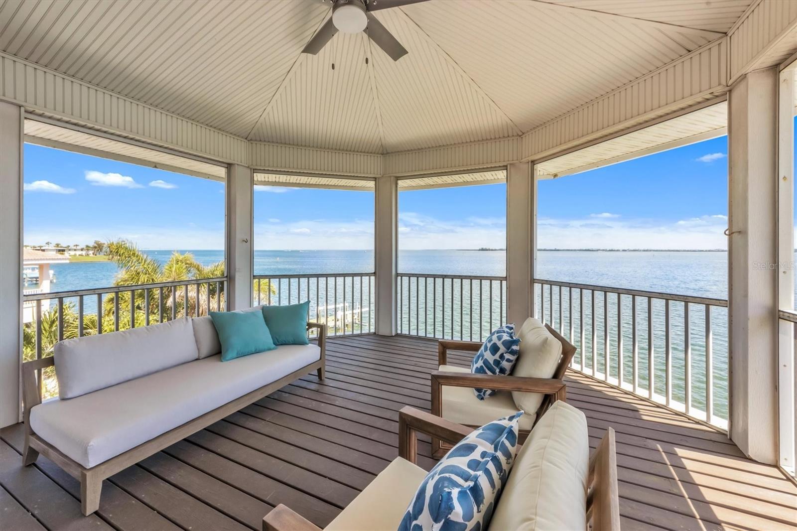 HOLMES BEACH 12TH UNIT - Residential