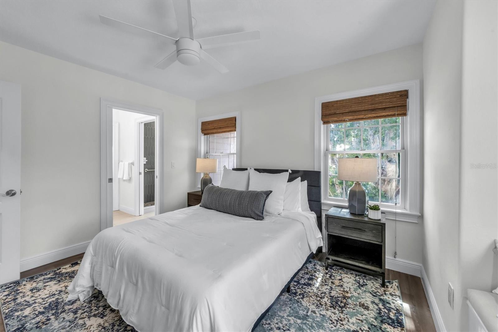 HOLMES BEACH 12TH UNIT - Residential