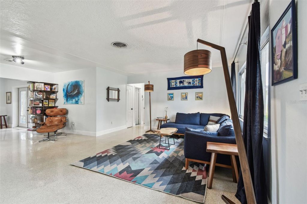 Photo of 5961 36th Ave N, St Petersburg, FL 33710 (MLS # TB8393660)