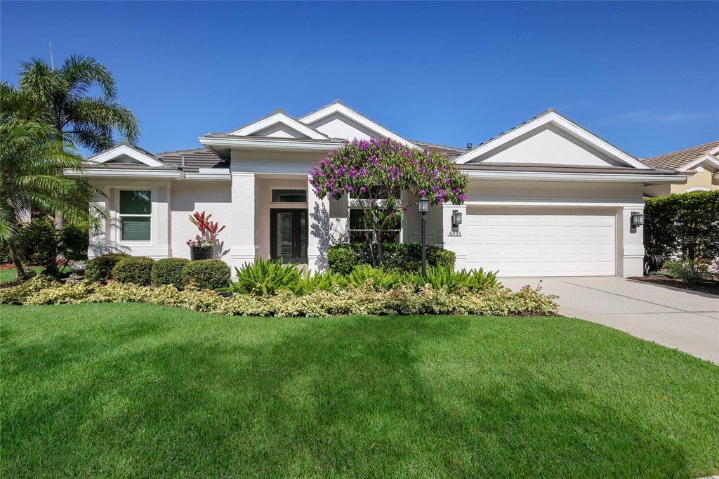 Photo of 8435 Sailing Loop, Bradenton, FL 34202 (MLS # A4701625)