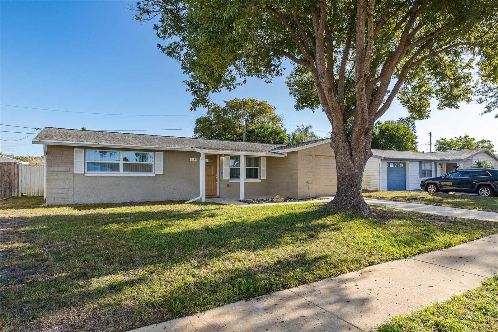 FOREST HILLS - Residential