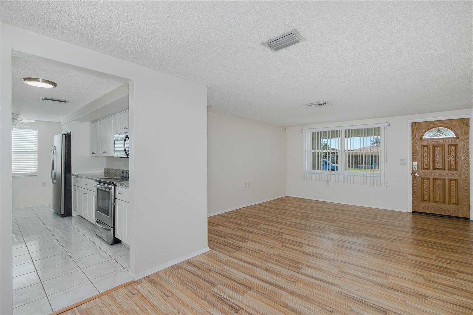 FOREST HILLS - Residential