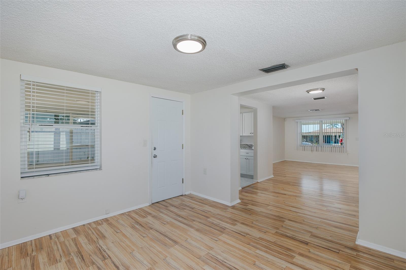 FOREST HILLS - Residential