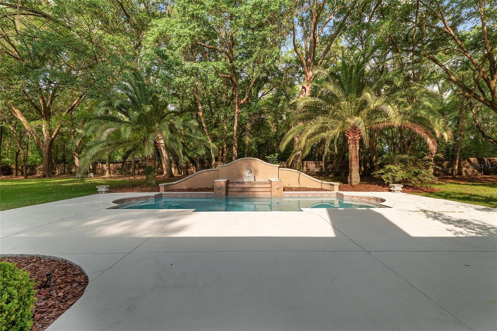 JOCKEY CLUB - Residential