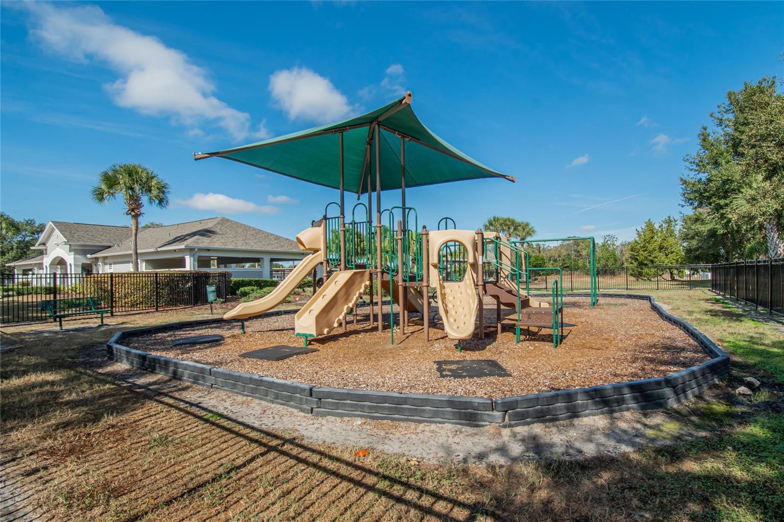 TRILLIUM VILLAGE E PH 2 - Residential