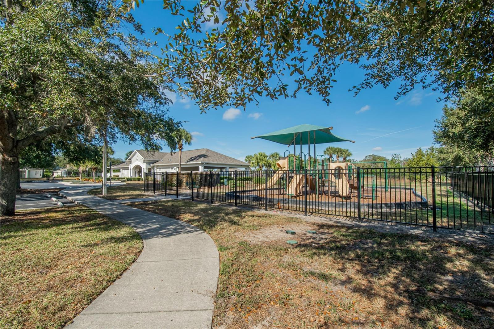 TRILLIUM VILLAGE E PH 2 - Residential