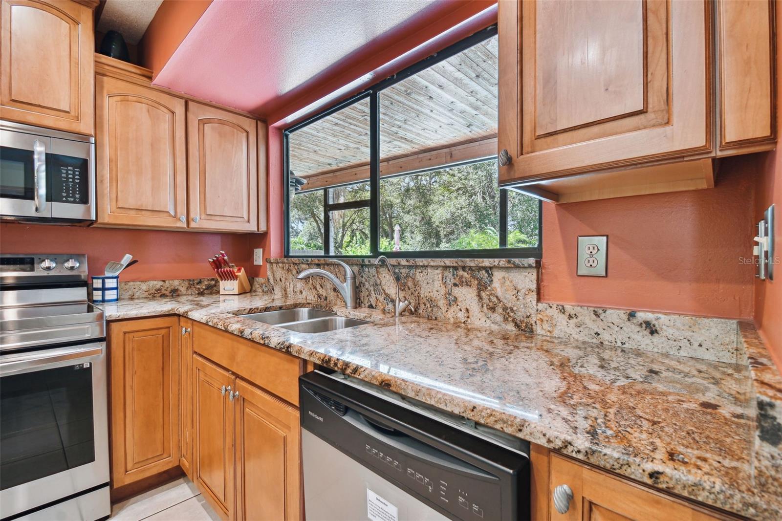 RUSTIC OAKS SECOND ADD - Residential